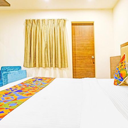 Fabhotel Prime Sky Light Vadodara Exterior photo